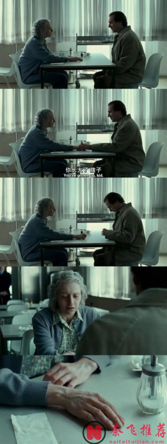 曾以为是爱情,长大后才明白只不过是一次爱的启蒙!超震撼奥斯卡爱情片《朗读者/为爱朗读/读爱/生死朗读》!