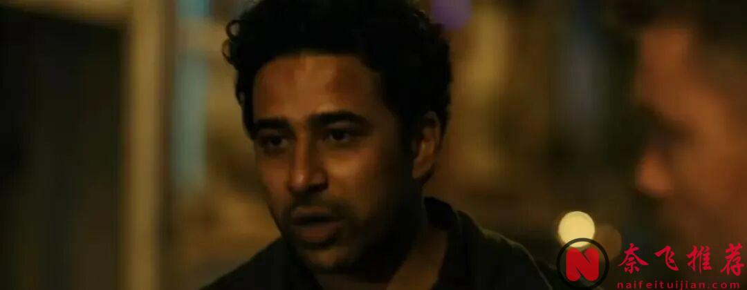 一口氣看完,Netflix頂流劇《暗夜情報員》第三季回來了!