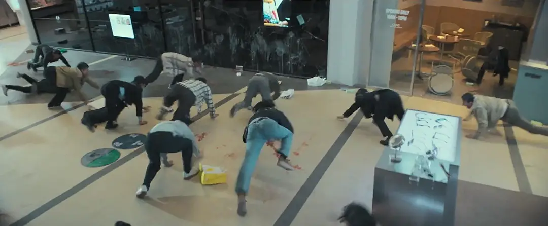 1767871378041070411.webp 超猛喪屍大片!《釜山行/屍殺列車/屍速列車》導演又一恐怖新作《群體》