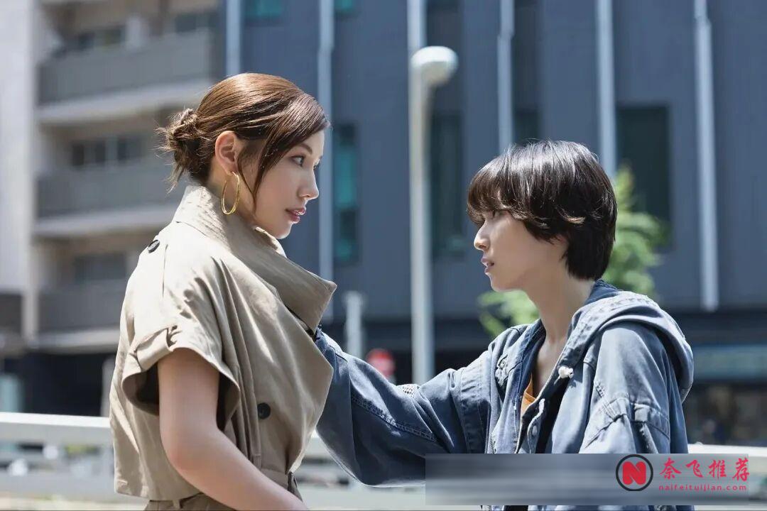 最新上線的 Netflix 日劇《假面美顏》:扭曲!醫美整形大國的奇葩審美觀。