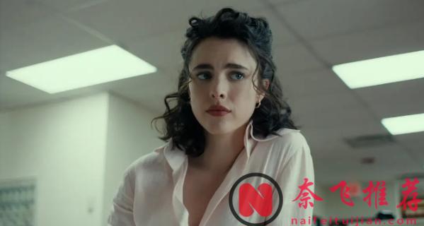 今天这部悬疑新作《亲爱的别/哈妮拉警报》来头不小,最近挺火的