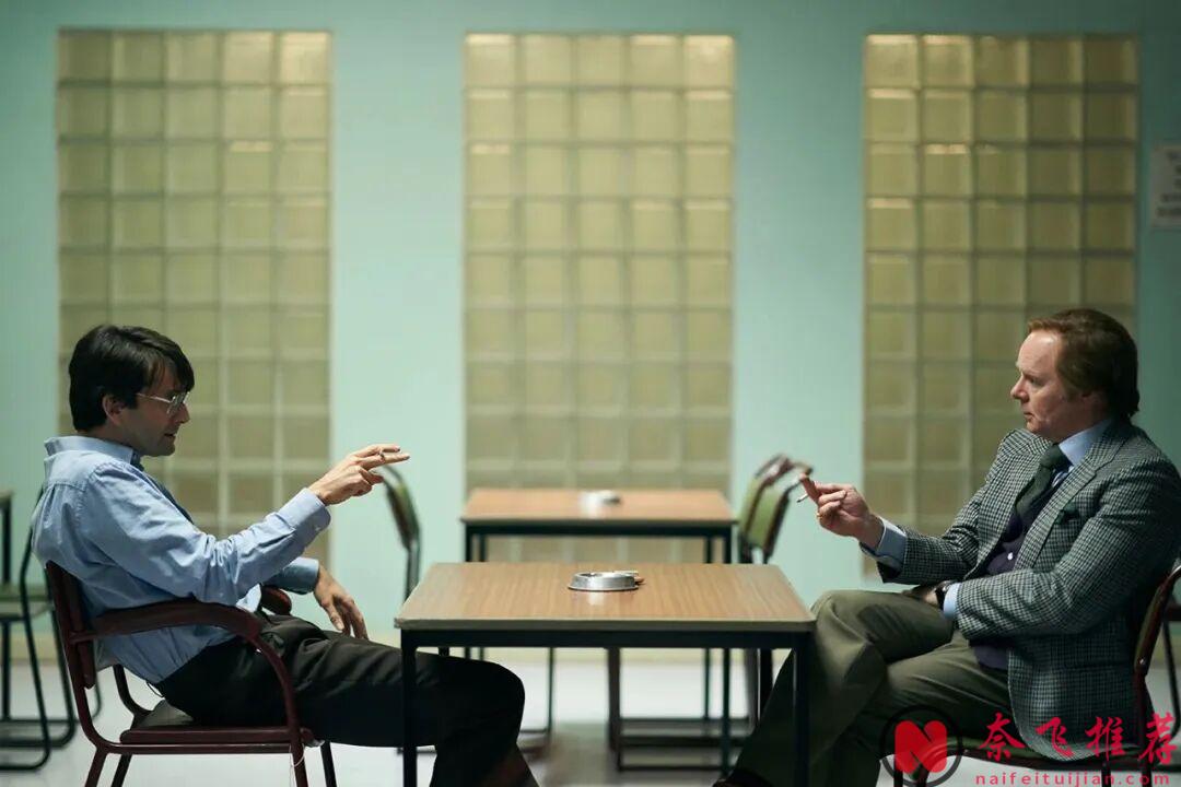 这部英国犯罪悬疑剧《德斯/丹斯》没有任何血腥画面,却看得脊背发凉!