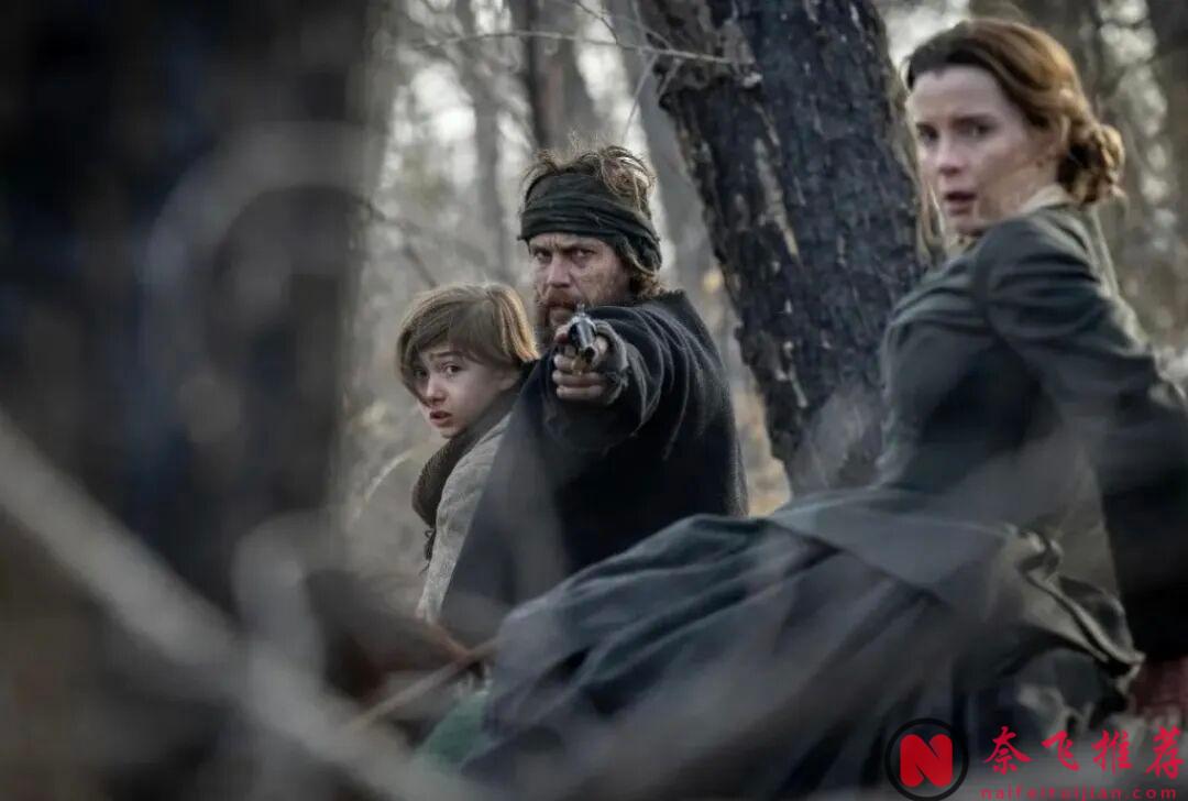 不愧是Netflix,这部限定美剧《驯荒记/史前美国/美国狂野》不仅有尺度更有深度