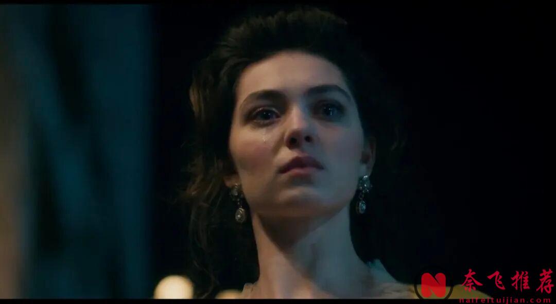 顏值與肉體齊飛,HBO這部狗血大戲《梅爾特伊/誘惑/危險關係前傳》太上頭!