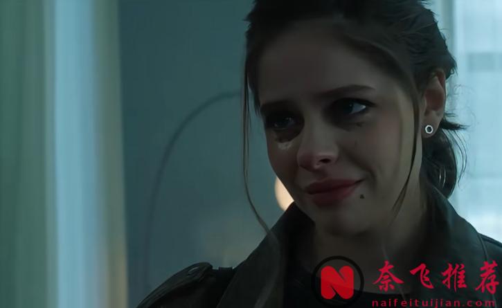不愧是戰鬥民族，這部大尺度驚悚影片《黑暗的反射/魔女降世》，包你一飽眼福