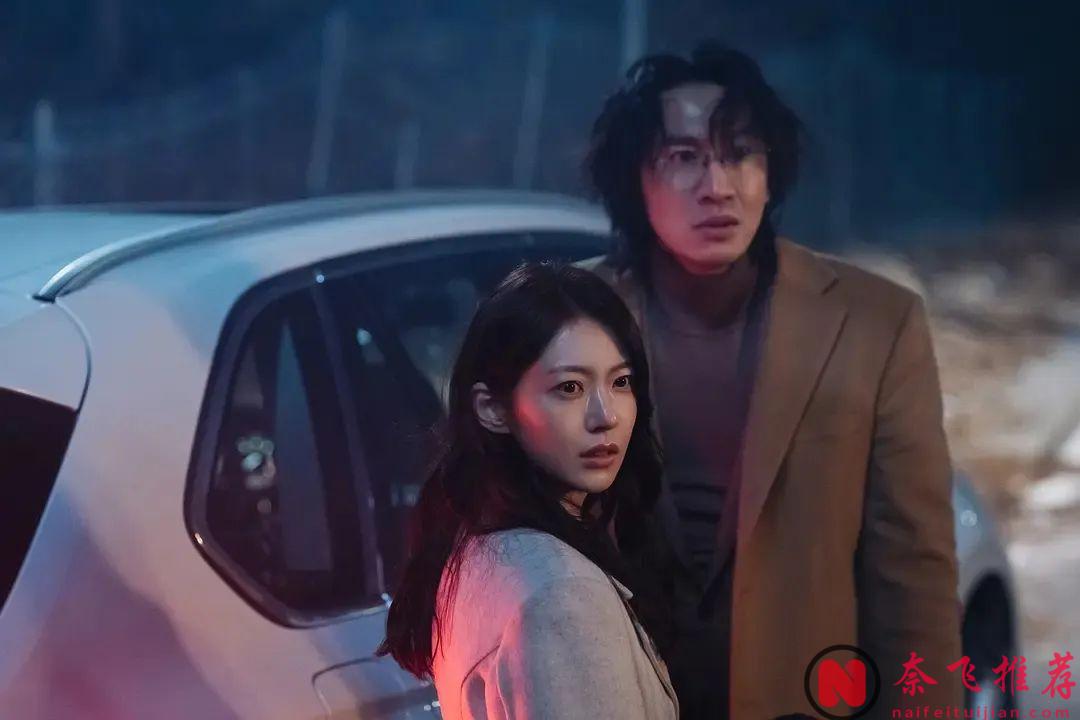 第一集就上尺度，Netflix新剧《恶缘》太生猛了！