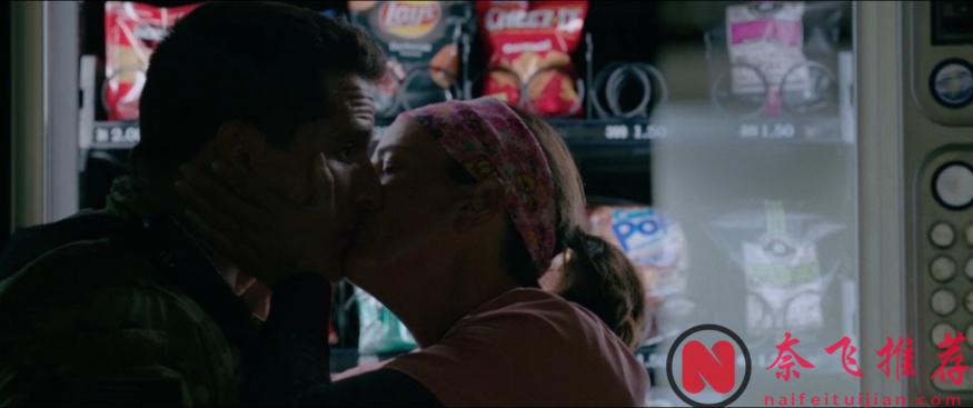 年度神剧预定!众人皆醉我独醒,最奇葩的“世界末日”科幻片《同乐者/万中选一/乐合之众》!