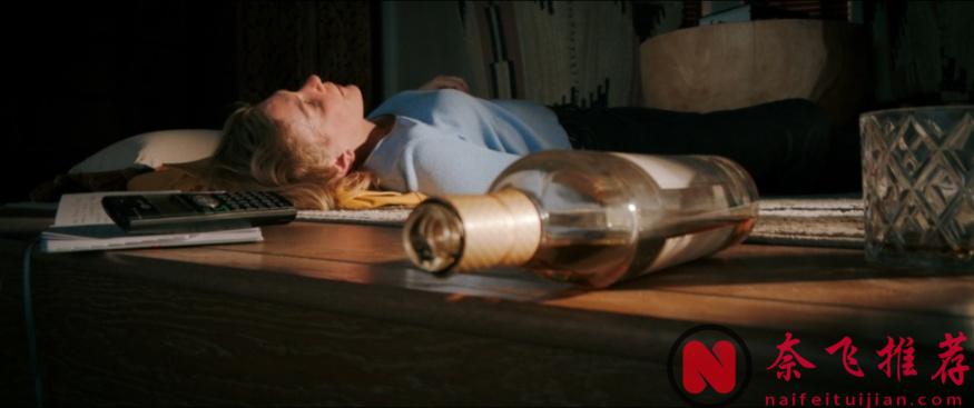 年度神剧预定!众人皆醉我独醒,最奇葩的“世界末日”科幻片《同乐者/万中选一/乐合之众》!