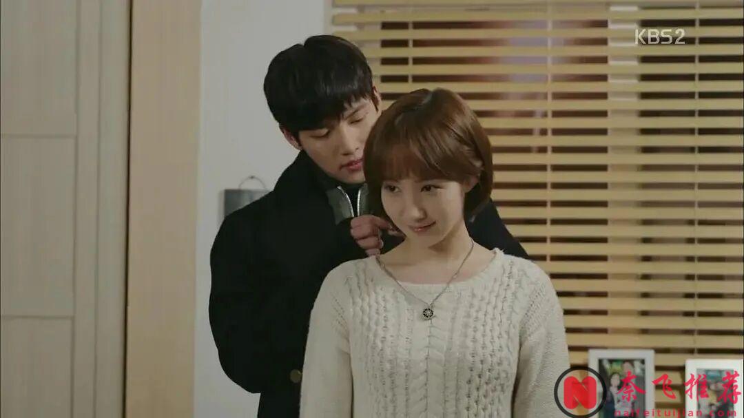 5部疯狂吸引眼球的韩剧《灵能教师安恩英/非常校护档案》,一部比一部敢拍,建议收藏