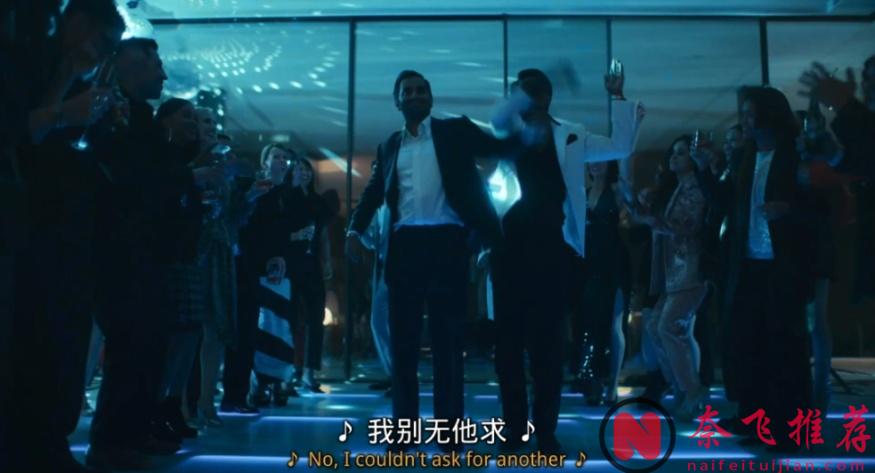 康斯坦丁基努·里维斯最新喜剧片《好运/捍卫天使》,这次变成天使加百列了!