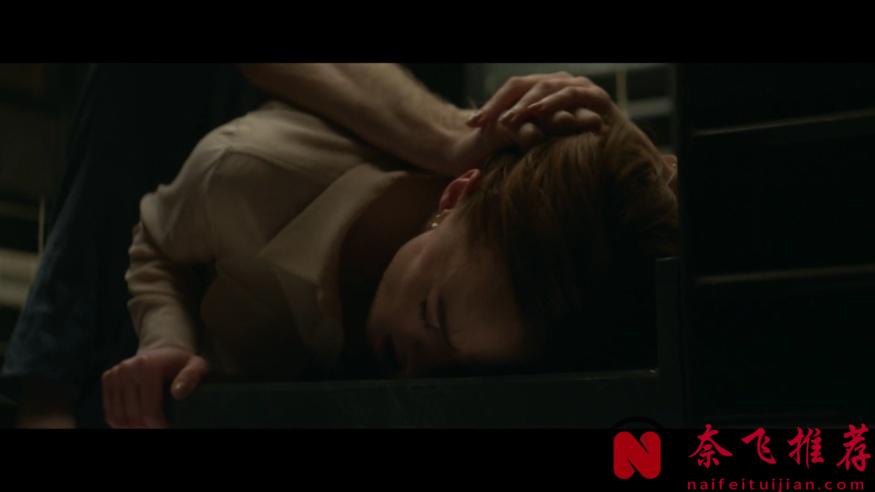 這部辦公室虐戀片《公平競爭/公平遊戲》,主打一個緊張真實不吱聲!網飛真是敢拍又會拍