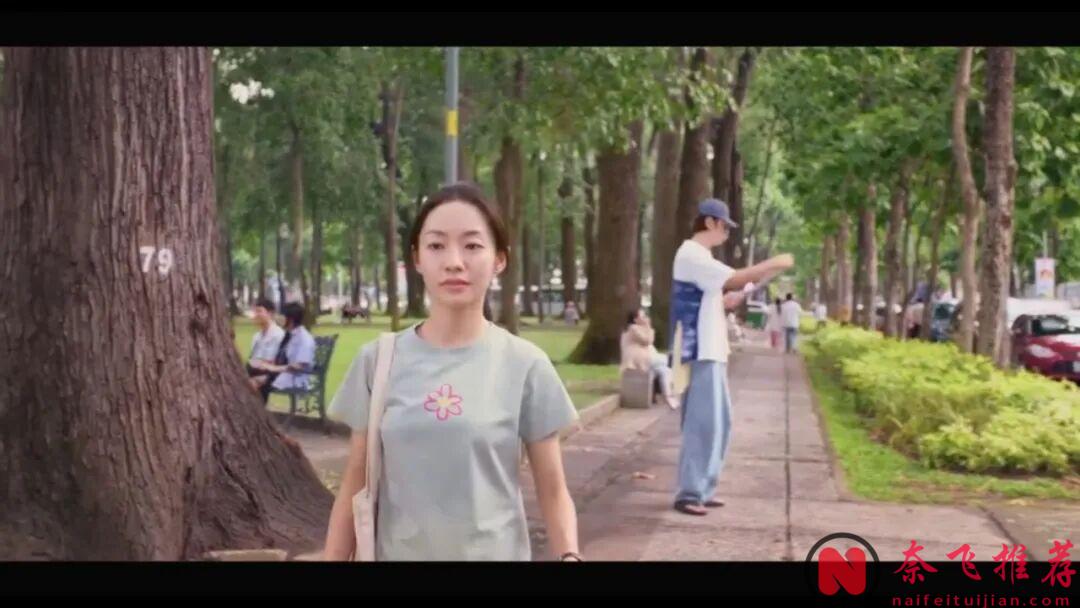 韩国小成本电影《爱情咖啡师》,落魄明星变恋爱脑,浪漫又治愈