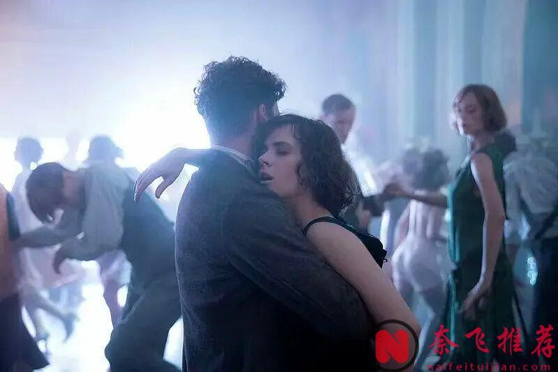 尺度大胆却毫不低俗的高分德剧《巴比伦柏林》,像一瓶层次丰富的烈酒,初尝辛辣,回味无穷!