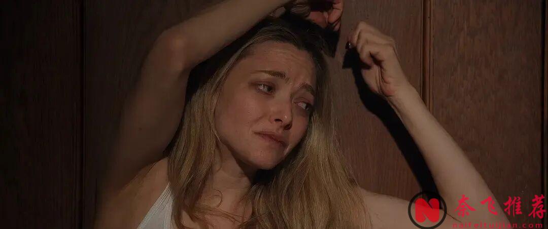 尺度爆表,女神扎堆,《家弑服务/美佣诱罪》不是艳遇故事,这是猎杀游戏,难怪票房爆了!