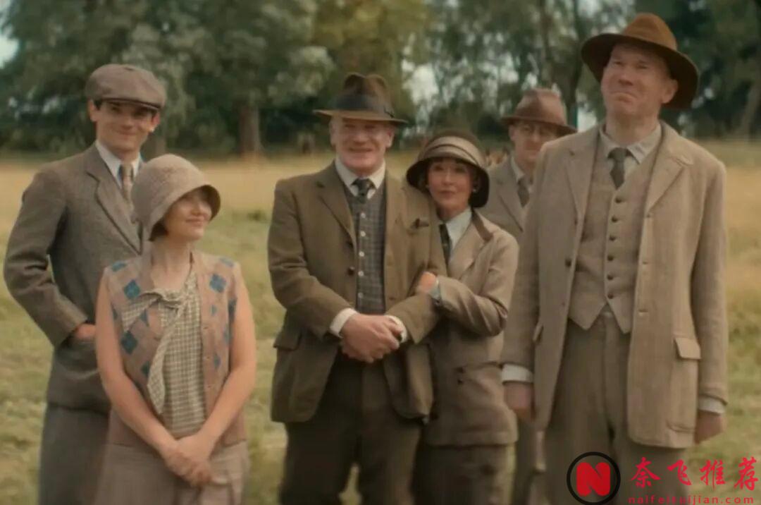 神仙阵容,Netflix这部悬疑新英剧《阿加莎·克里斯蒂之七面钟/七钟面之谜》真的“翻车”了?