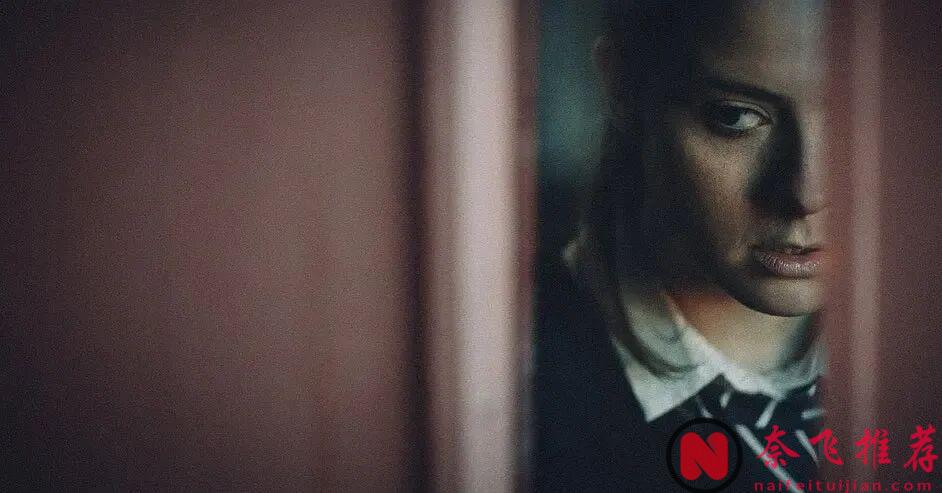 一口氣5集!這部英劇《切膚之痛》明明是部喜劇,卻半夜看哭!