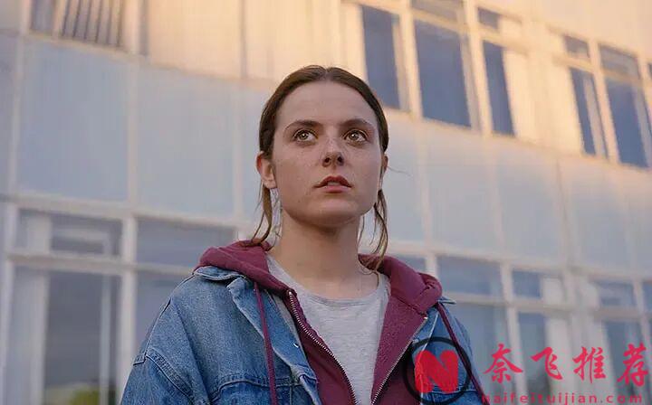 一口氣5集!這部英劇《切膚之痛》明明是部喜劇,卻半夜看哭!