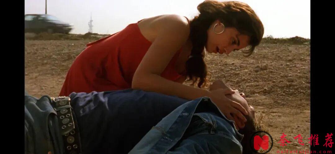 威尼斯獲獎神作《火腿,火腿/共夫共妻》,冷門但後勁十足!